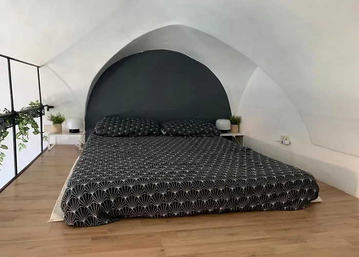 דירה Loft In The Center For 3 People