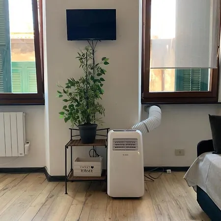 아파트 Loft In The Center For 3 People *
